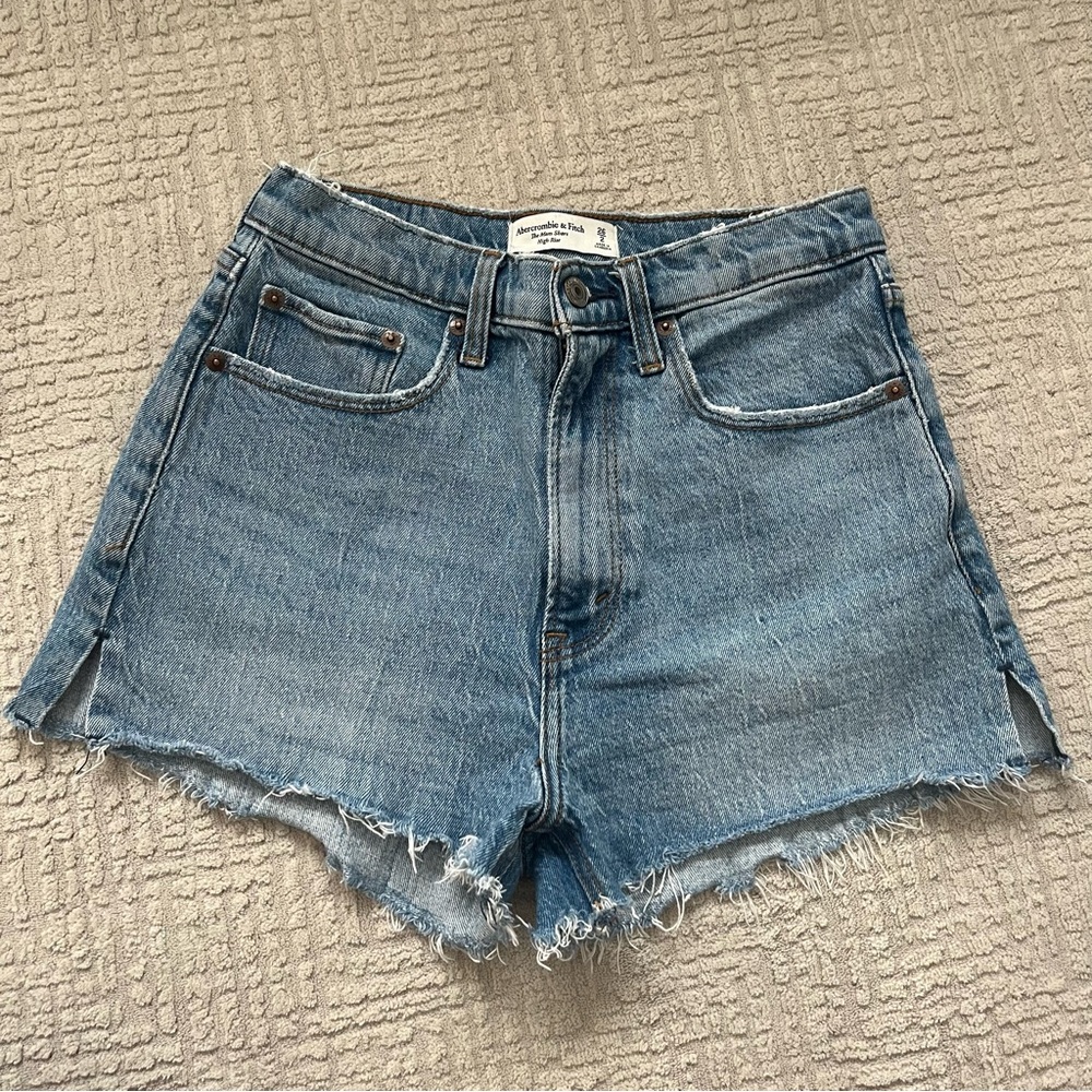 Abercrombie Curve Love High-Rise Mom Shorts